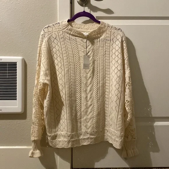 Flawless M Pointelle Sweater with Lace Cut Out Sleeve NWT - Picture 4 of 5